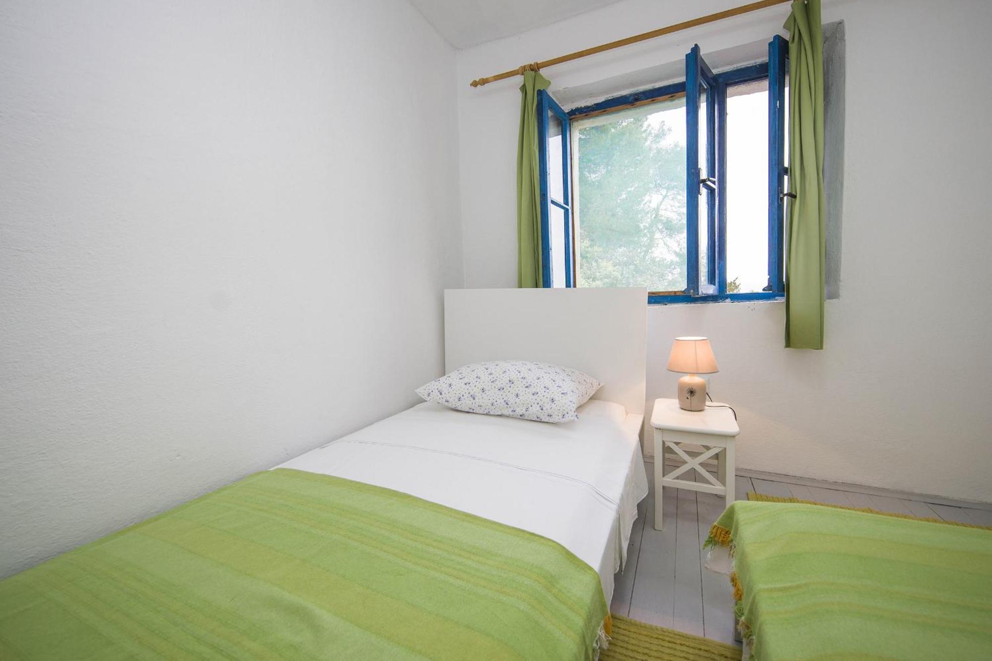 Secluded Fisherman'S Cottage Cove Skozanje, Hvar - 4009 Gdinj Стая снимка
