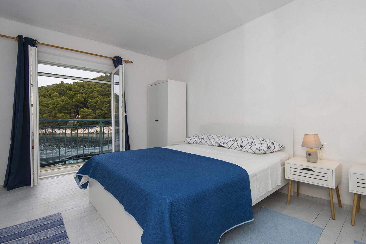 Secluded Fisherman'S Cottage Cove Skozanje, Hvar - 4009 Gdinj Стая снимка